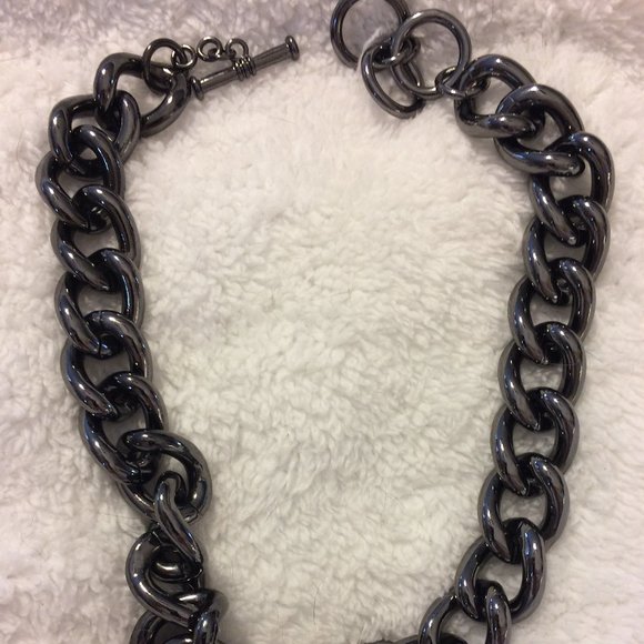 Lia Sophia Palladian Necklace - Picture 5 of 6